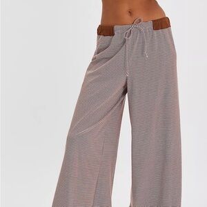 NWT Free People Out and About Pants- Cinnamon Strip